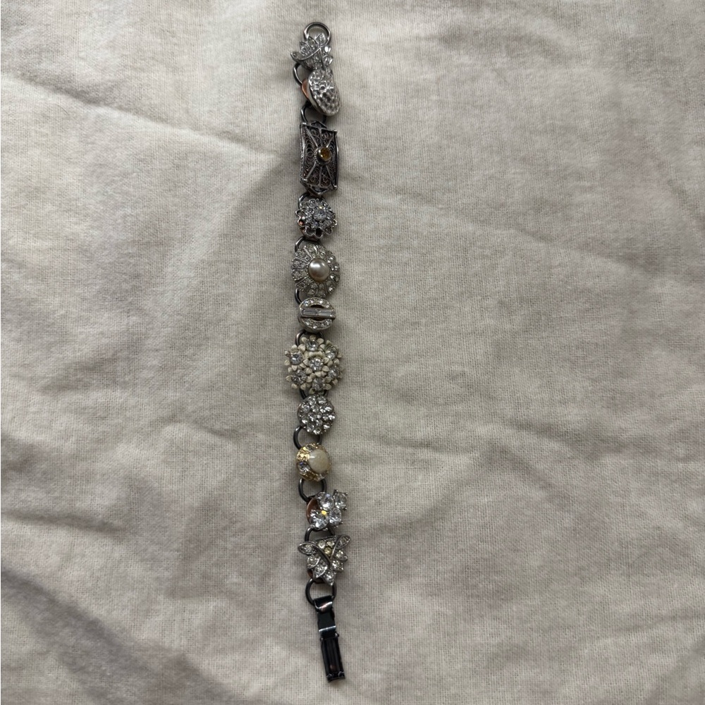 Silver pendant bracelet - Picture 3 of 3